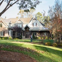 Flash Sale 🎉 Husqvarna Gas Backpack Leaf Blowers 360BT 66-cc 2-Cycle 232-MPH 890-CFM Gas Backpack Leaf Blower ⌛ -HusqvarnaJohn Deere Sales 10732589 scaled