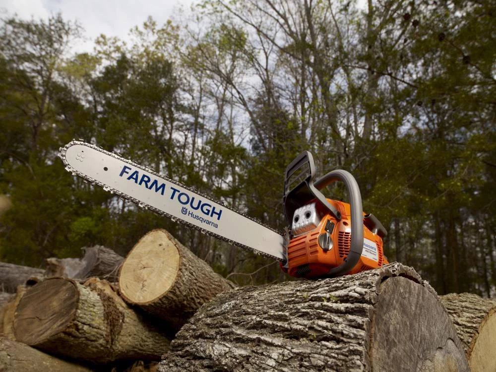 Top 10 👏 Husqvarna Gas Chainsaws 450e 20-in 50.2-cc 2-Cycle Gas Chainsaw 🔔 2 Top 10 👏 Husqvarna Gas Chainsaws 450e 20-in 50.2-cc 2-Cycle Gas Chainsaw 🔔 - Image 2