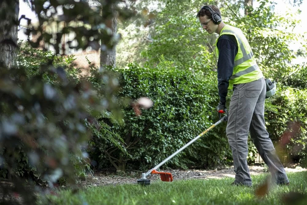 Best Pirce ๐ Husqvarna Gas String Trimmers 525L 25-cc 2-Cycle 17-in Straight Shaft Gas String Trimmer ๐งจ 5 Best Pirce ๐ Husqvarna Gas String Trimmers 525L 25-cc 2-Cycle 17-in Straight Shaft Gas String Trimmer ๐งจ - Image 5