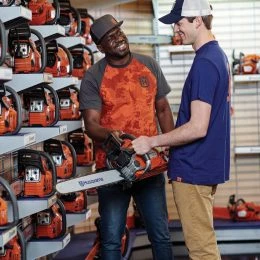 Best Pirce 🔥 Husqvarna Hats HUS LANGTRADARE HAT 👏 -HusqvarnaJohn Deere Sales 45375710 scaled