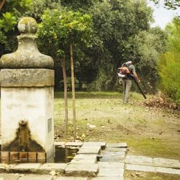 Best Sale 🌟 Husqvarna Gas Leaf Blowers 100 51.7-cc 2-cycle 270-MPH 765-CFM Handheld Gas Leaf Blower 🔥 -HusqvarnaJohn Deere Sales 46568528 scaled